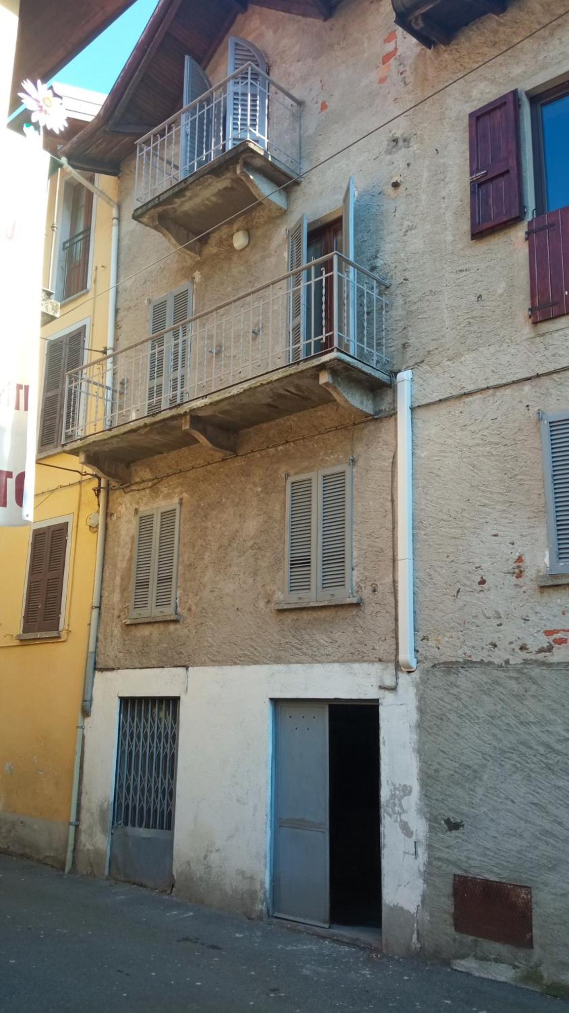 Casa Vacanze Scent Of Roses Verbania Exterior photo
